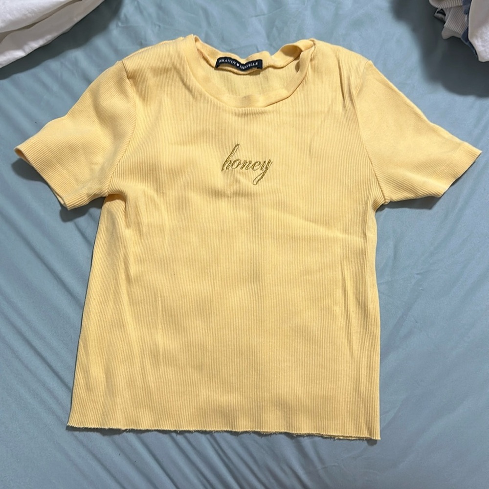 Brandy Melville honey crop shirt